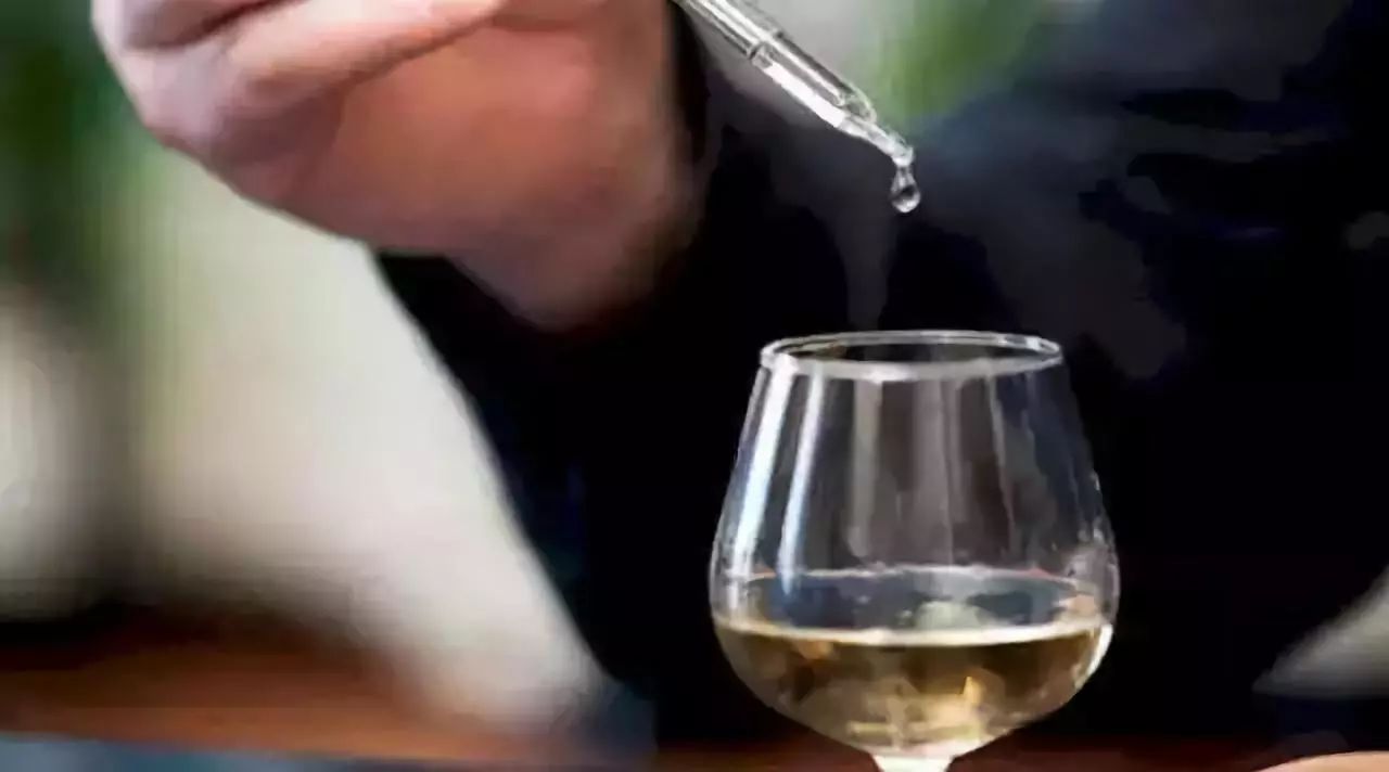 威士忌圈X包装新手指南——隐形包装，最致命(图10)